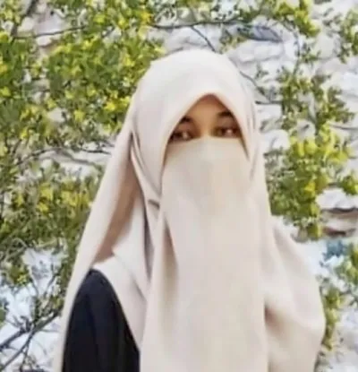 Portrait of Fathima Haseefa